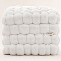NALMOS Bed Cumulus, clean folded stack